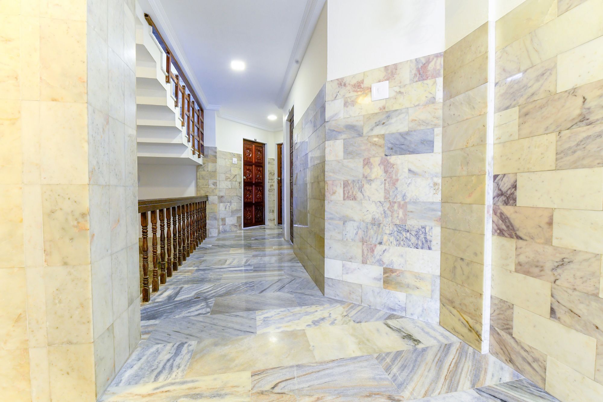 Oyo 11328 Hotel Chandrika Residency Kochi Exterior photo